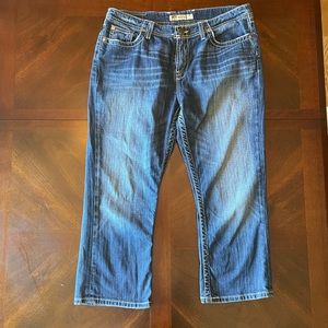 BKE Harper Capri’s Size 33